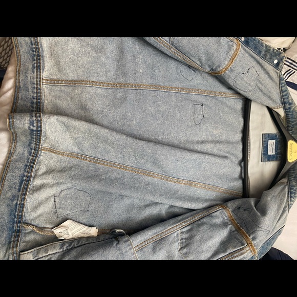 Pull and bear patchwork denim jacket - Picture 3 of 4